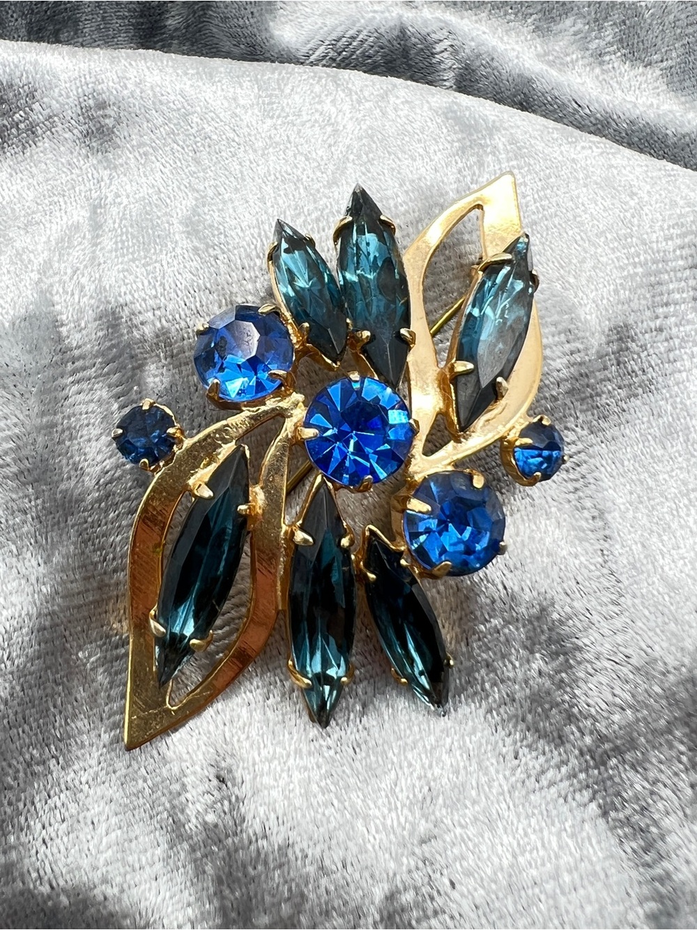 Vintage Blue and Teal Crystal Gold Tone Leaf Spray Brooch